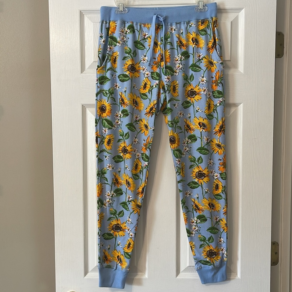 SOLD ON EBAY Vera Bradley Pajama Pants in Sunflower Sky size Small NWT - Picture 2 of 8